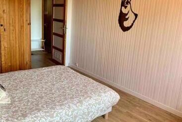 ツーリストアパートメント Valberg 8 Couchages Cocon Familial