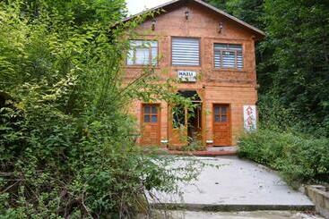 מלון דירות Ayder Nazlı çiçek Apart