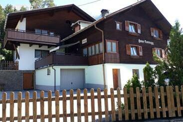 住宿加早餐 Haus Tannegg