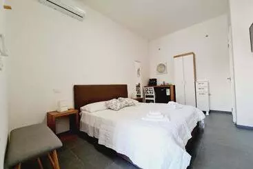 پانسیون Medusa Room Apartment