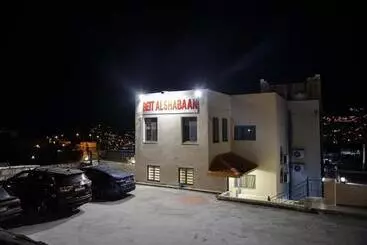 هاستل Beit Alshabaan Inn