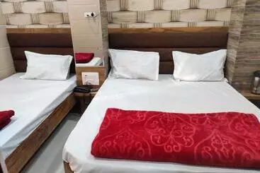 ホテル Al Sharif Manzil 90 Mtrs From Dargah