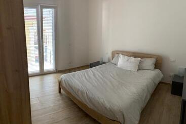 Жильё для туристов Bianca Di Navarra