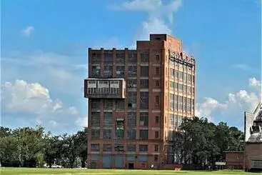 ツーリストアパートメント Mayfield @ Oyster Creek   Tranquil Creek & Nature!