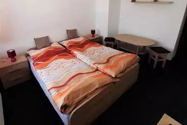 Majatalo Ubytování U Janičky