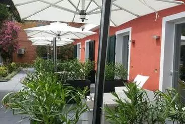 Hostel Roca Du Ma Pasu