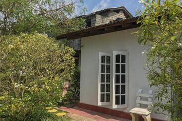 Pension (Hôtel basse catégorie) Silvas Surf Home