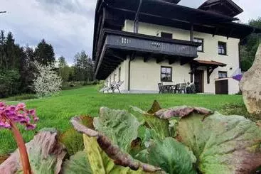 Turistihuoneistot Ferienwohnung Meindl