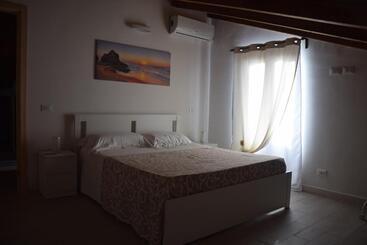 Apartamenty turystyczne Gli Zii Di Sicilia   Casa Vacanze