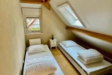 ツーリストアパートメント Huisje Aan De Bosrand   Veluwe