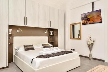 آپارتمان‌های توریست‌ها My Way Home