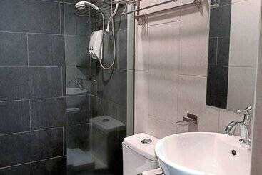 Kozi Hotel   Bukit Indah