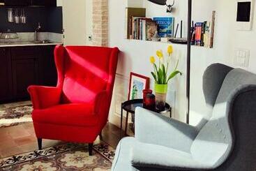 פנסיון Su Zampillu Boutique Rooms Teulada