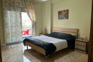 Turist apartmanları Lungomare Vlore Con Garage Privato 2