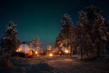 בית מלון כפרי Malangen Resort