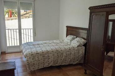 شقق خاصة سياحية Cómodo Piso En Cardeña