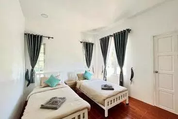 ペンション บ้านพักดีมีทรัพย์ Baan Pakdee Meesub