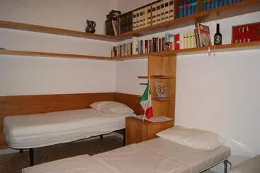 ツーリストアパートメント Fortunato S Apartment