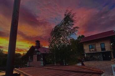 Turistlägenheter Căsuța Din Livezi