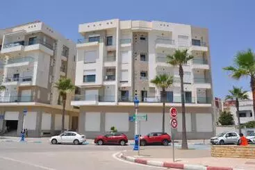 آپارتمان‌های توریست‌ها Seafront High Standard Apartment