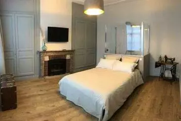 Majatalo Les Chambres Berguoises Chambre Rez De Chaussée Au Coeur De Bergues