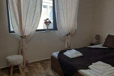 פנסיון къща за гости алекс