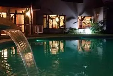 Howard Johnson Hotel Yerba Buena