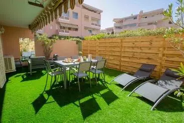 Tourist flats Le P Tit Max, Spacieux Centre Sainte Maxime