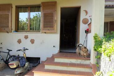 פנסיון La Casa Di Berenice A Porto Azzurro