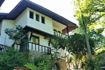 פנסיון ðšñšñ‰ð° ð·ð° ð³ð¾ññ‚ð¸ Satori Bor, ð’ð°ñ€ð½ð°