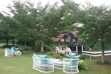 Pensió ไอหมอก ชาเล่ต์