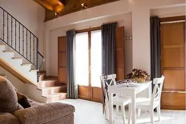 Aparthotel Fuente De La Estación