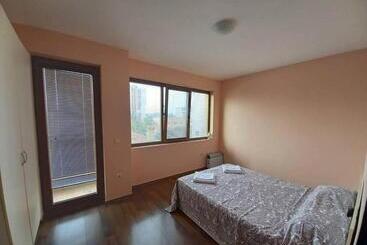 آپارتمان‌های توریست‌ها апартамент романтика