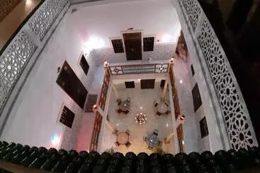 تختخواب و صبحانه Riad Dar Ouezzani