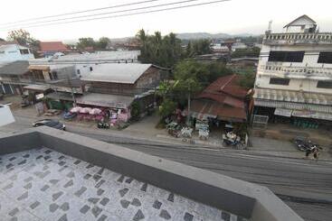 Pensjonat บ้านพรศรี Homestay