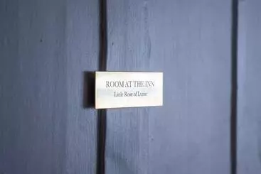 Cămin Room At The Inn