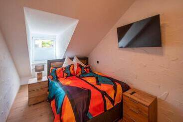 شقق خاصة سياحية Luxus Ferienwohnung Traum Seeblick