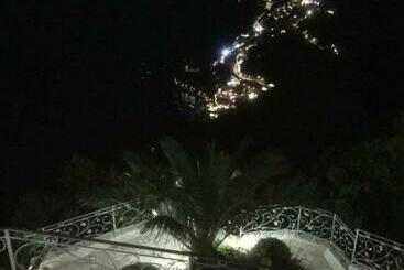 Пансион Carluccio’s Stanza Privata Vista Mare