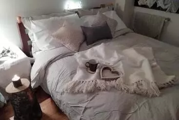 Elison On The Lake B&b