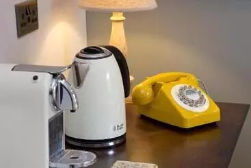 Hotel The George Townhouse