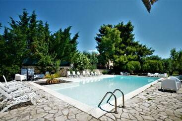 Signor Cesare Agrobistrot B&b