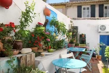 ユースホステル Au Petit Chez Soi