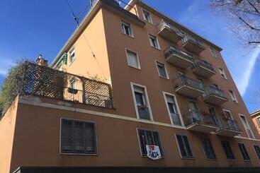 پانسیون Casa Albert Stanley