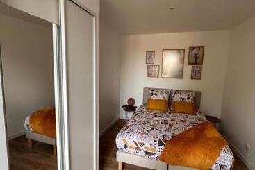 آپارتمان‌های توریست‌ها • Bel Appartement   Centre Historique De Poitiers