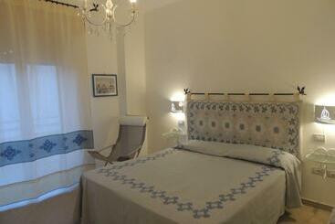 ベッドアンドブレックファースト Camera Con Vista