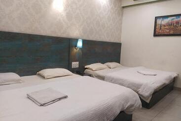 Hotel Geeta Residency Haridwar