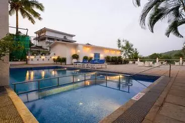 Hotel Zone Connect By The Park Calangute