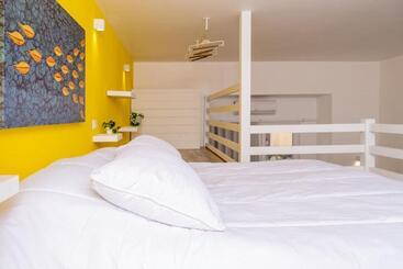 پانسیون Dimora Jolanda