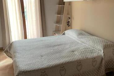 פנסיון Bed And Breakfast Dolly