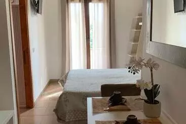 Majatalo Bed And Breakfast Dolly